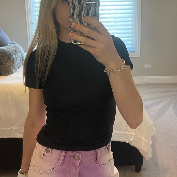 Skims Metallic Fits Everybody T-Shirt (NWT) - Picture 2 of 6